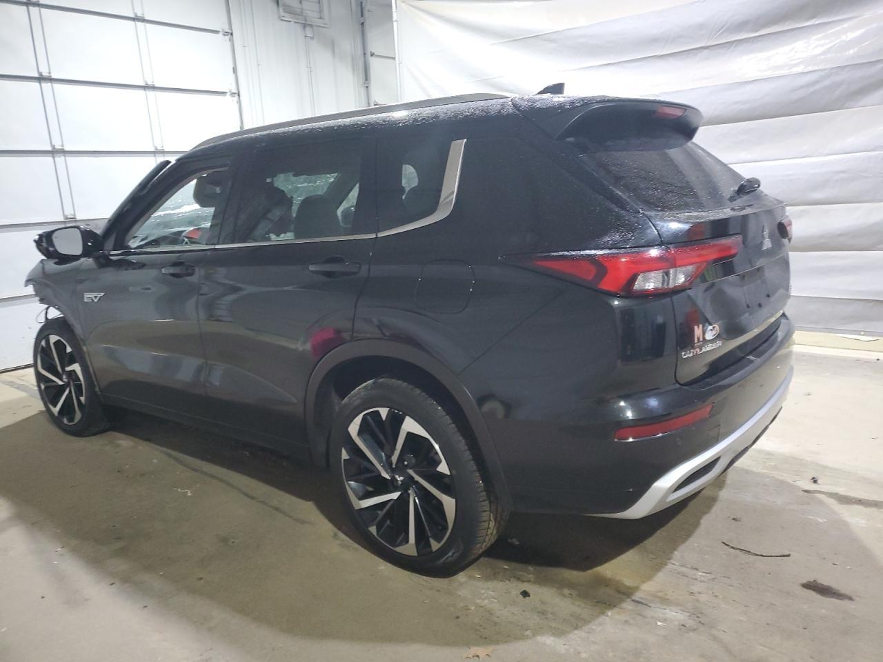 2024 Mitsubishi Outlander, Sel