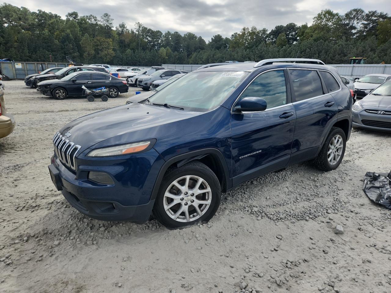 2018 Jeep Cherokee, Latitude