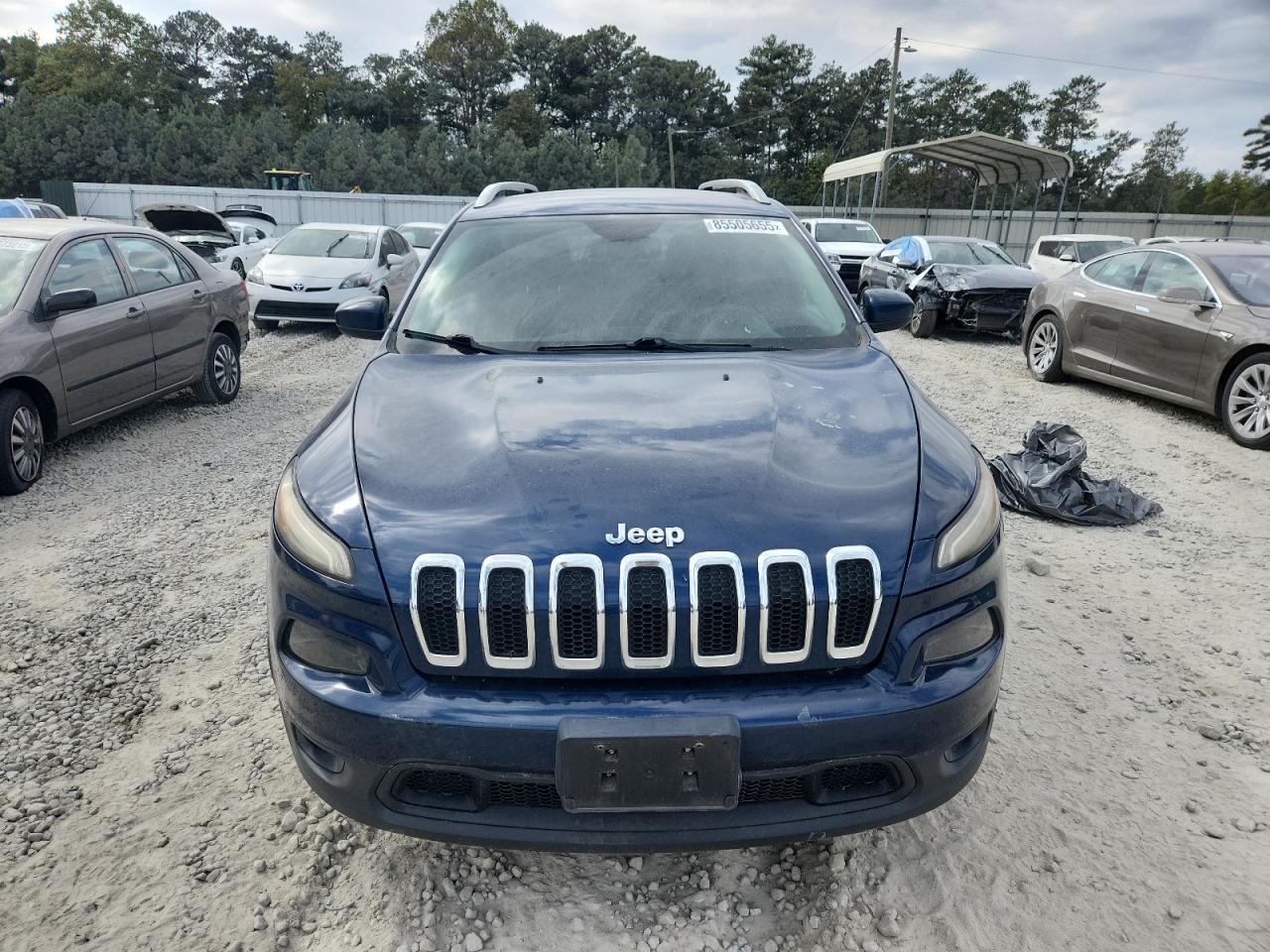 2018 Jeep Cherokee, Latitude