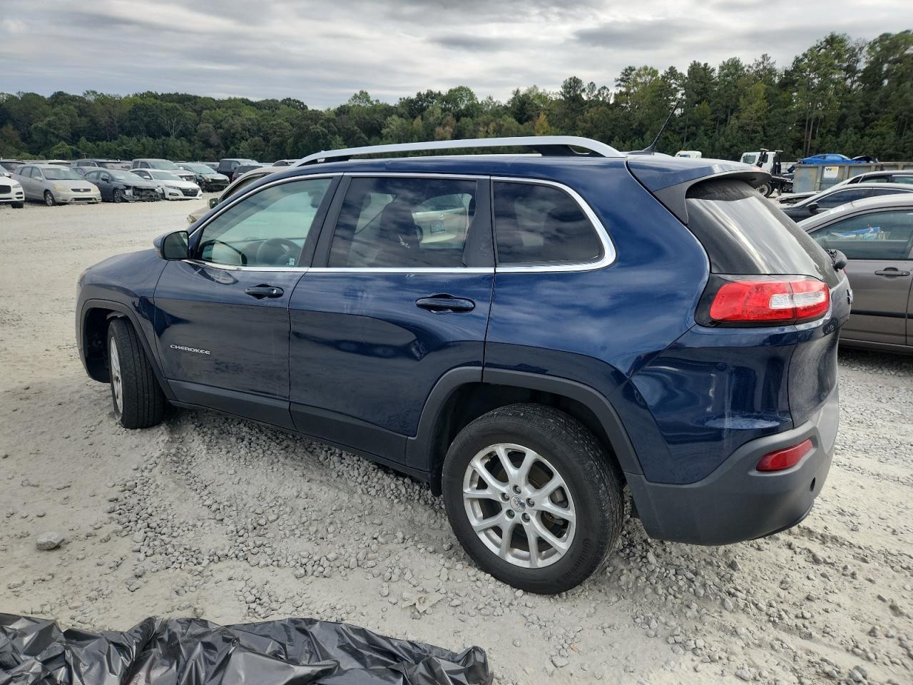 2018 Jeep Cherokee, Latitude