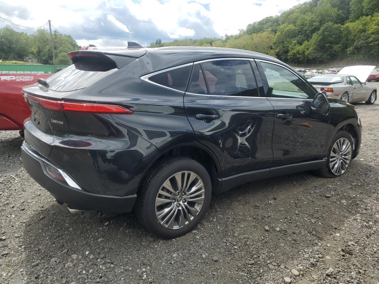 2024 Toyota Venza, LE