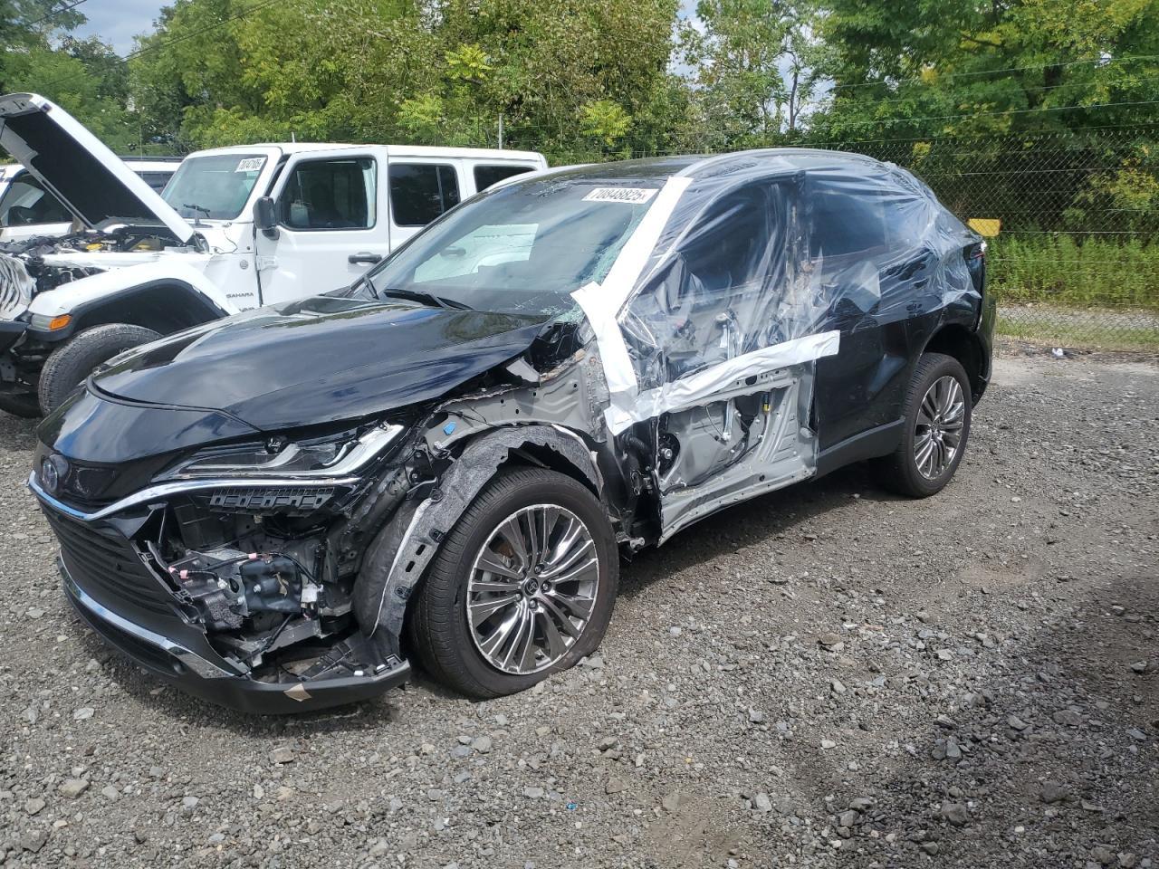 2024 Toyota Venza, LE