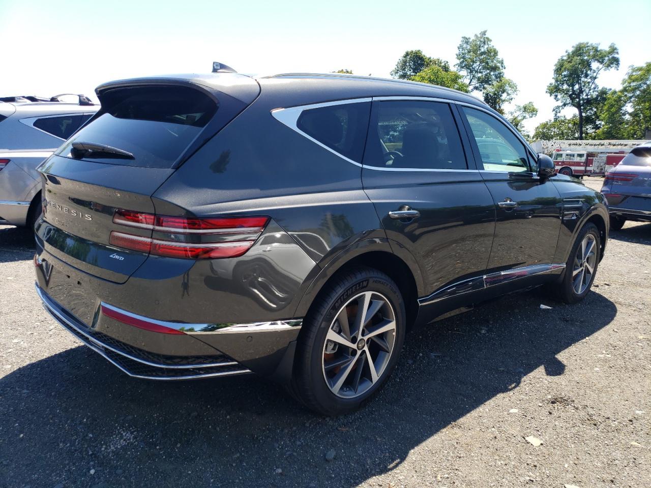 2025 Genesis GV80, Advanced