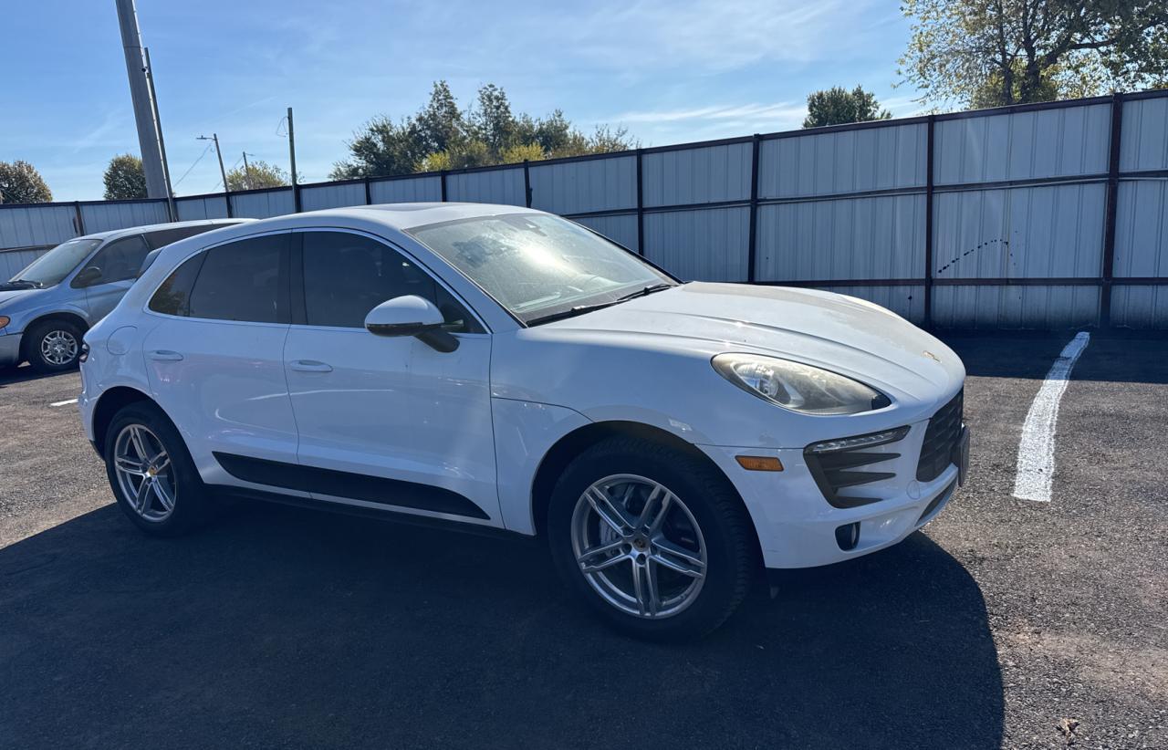2017 Porsche Macan, S