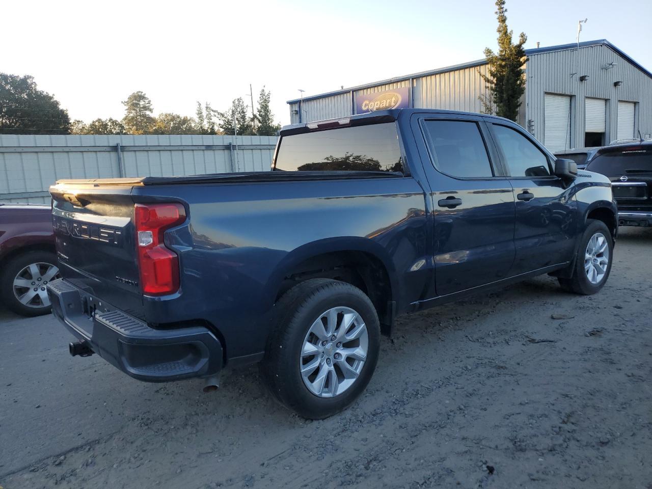 2022 Chevrolet Silverado, C15...