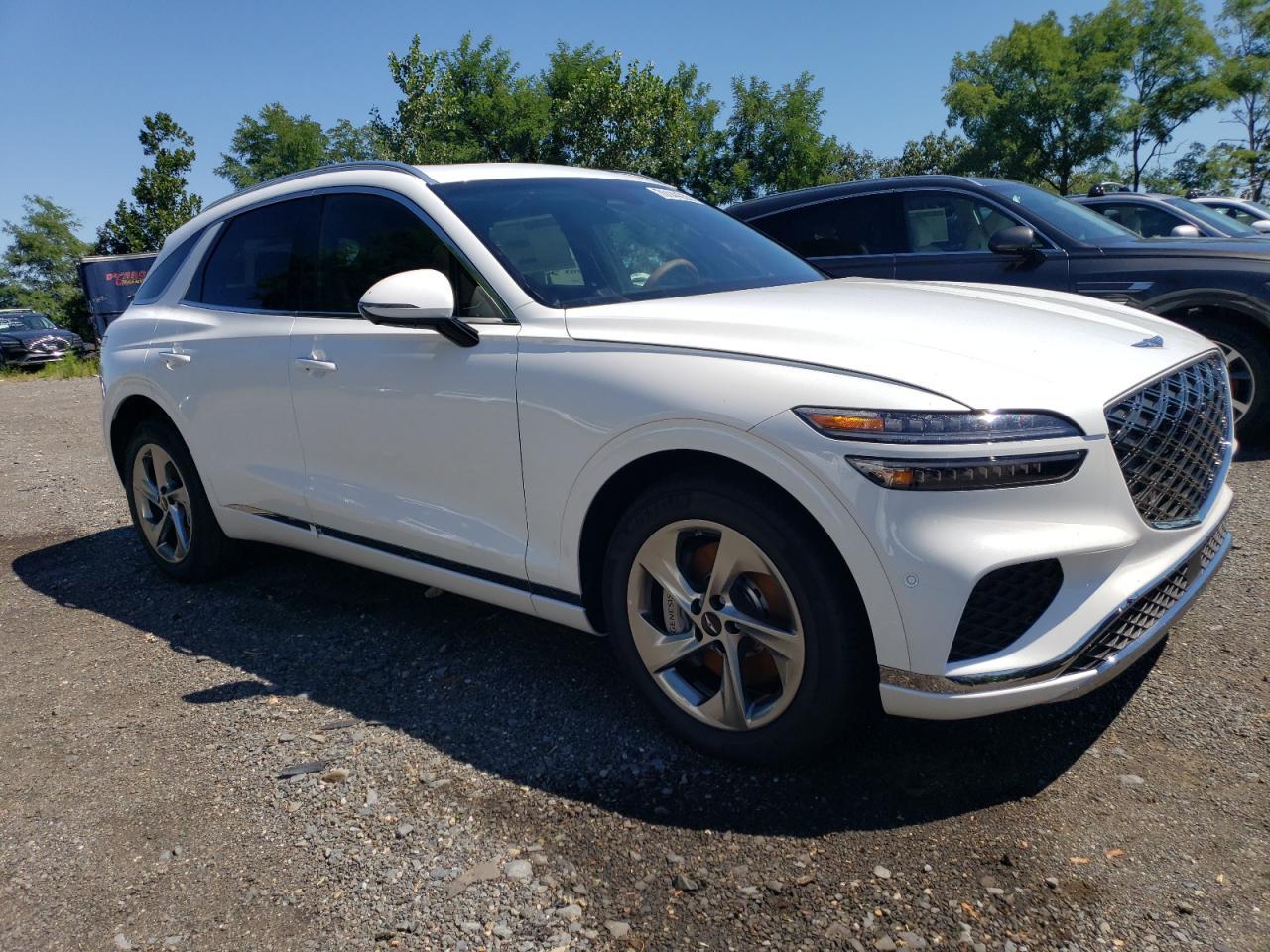 2026 Genesis GV70, Advanced