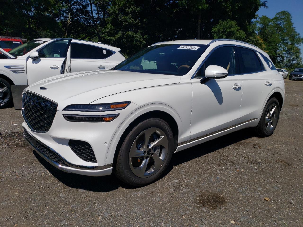 2026 Genesis GV70, Advanced