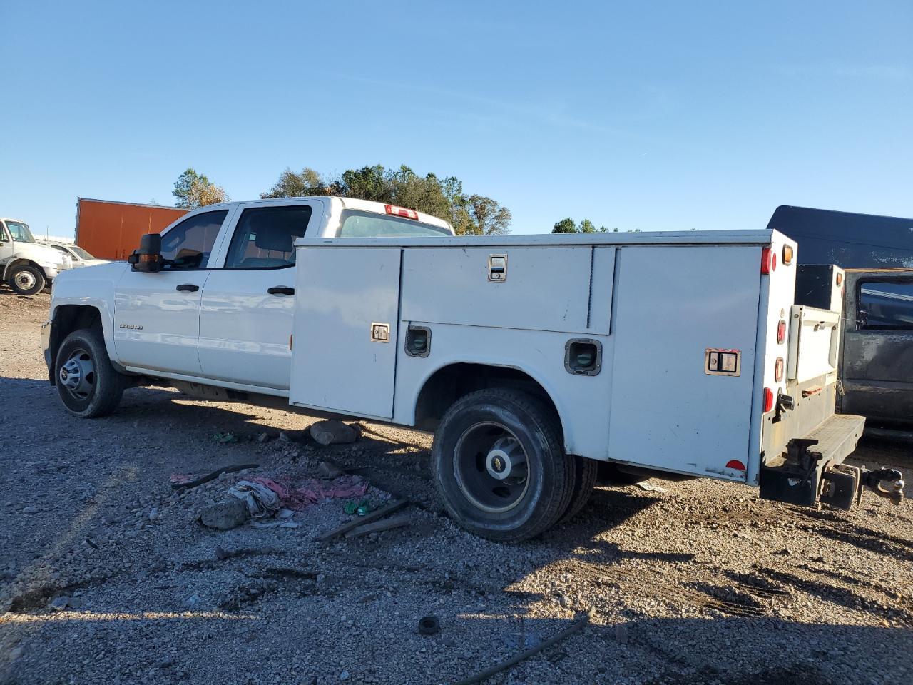 2015 Chevrolet Silverado, C3500
