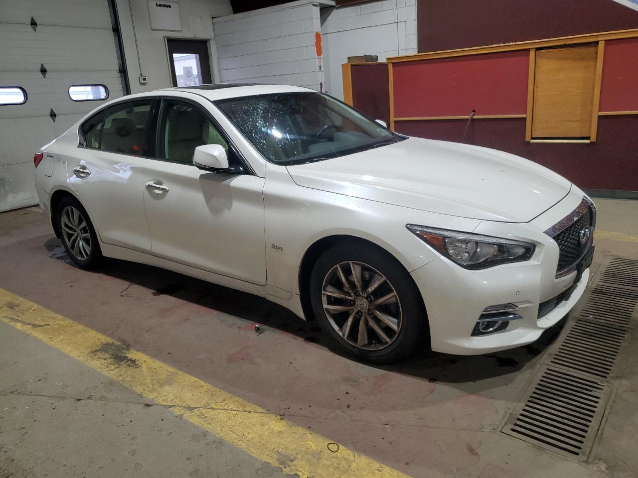 2017 Infiniti Q50, Premium