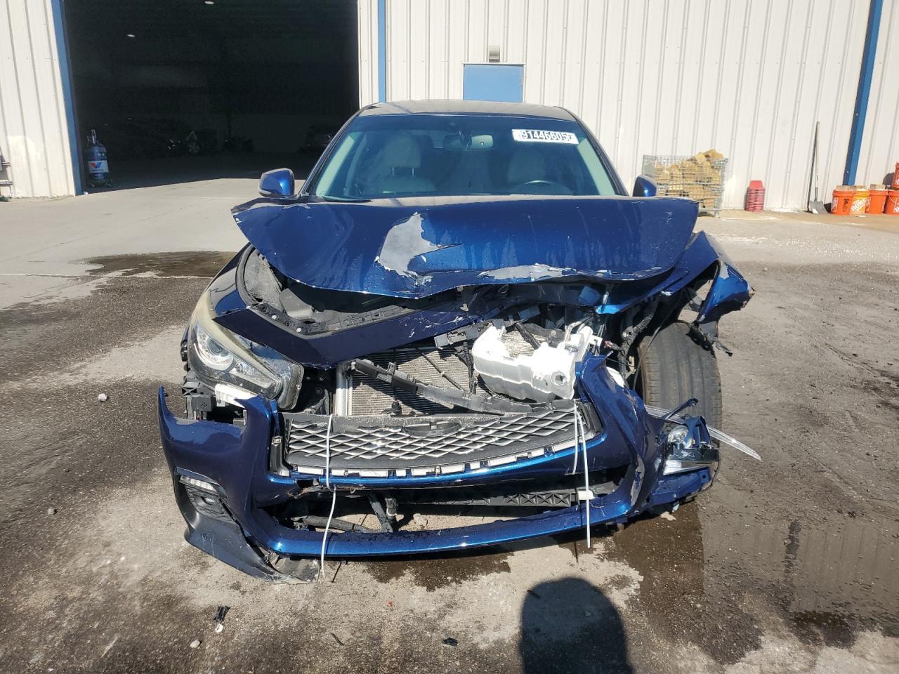 2018 Infiniti Q50, Luxe