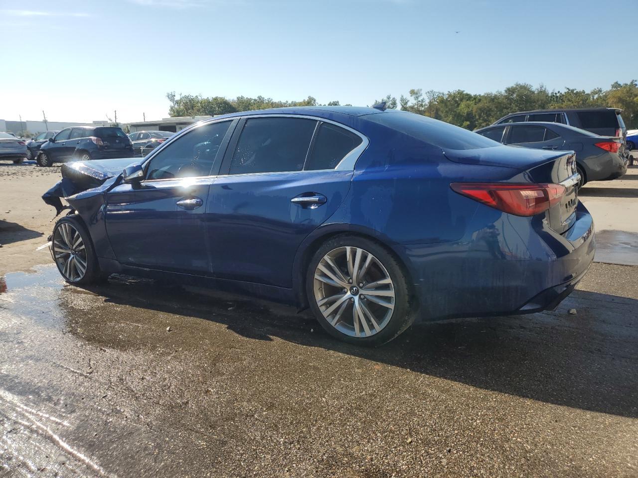 2018 Infiniti Q50, Luxe