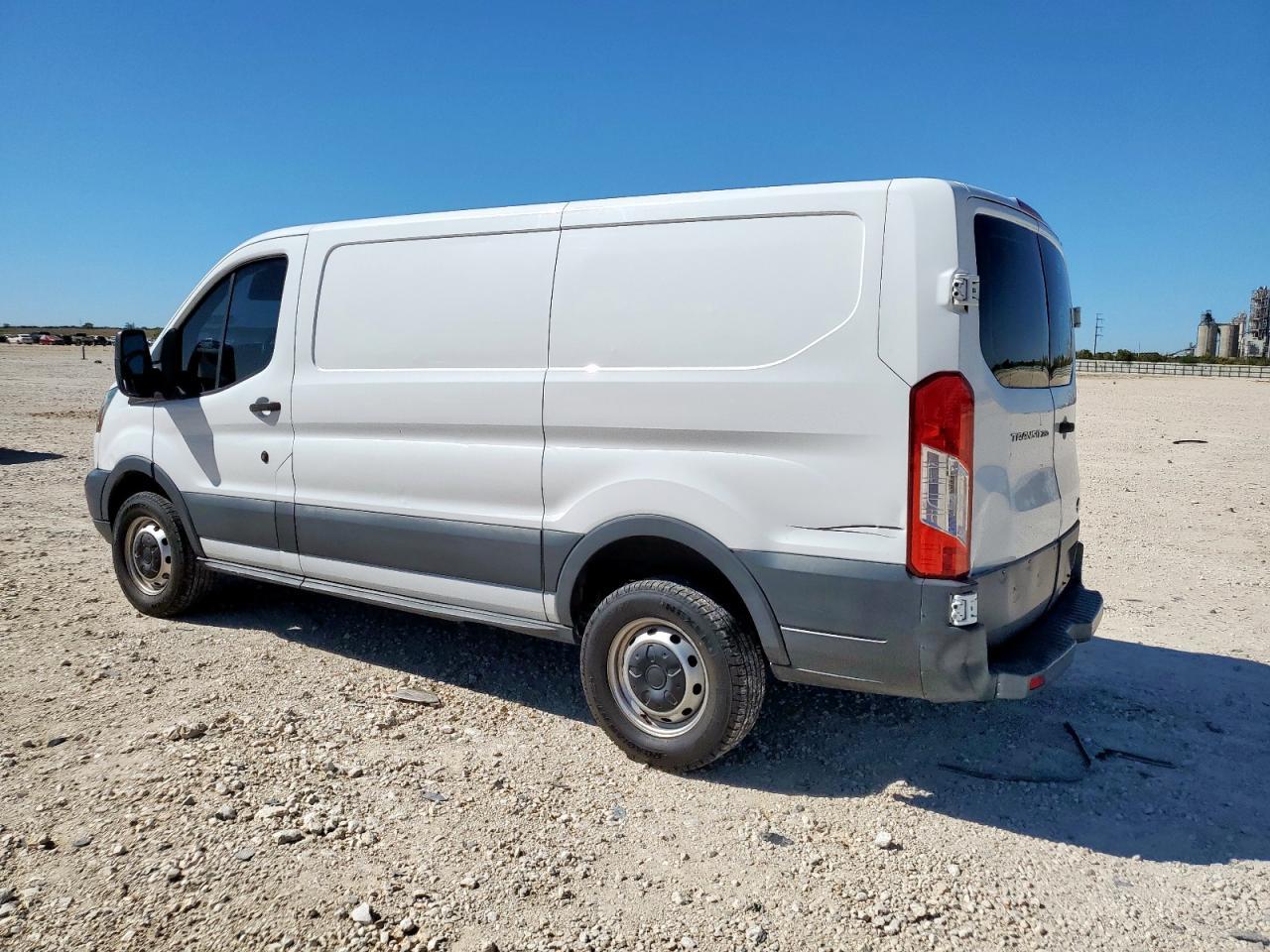 2015 Ford Transit, T-250