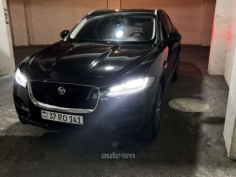 JAGUAR F- PACE , 2017