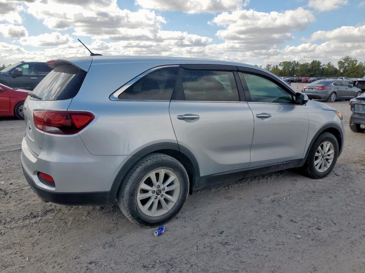 2019 KIA Sorento, LX