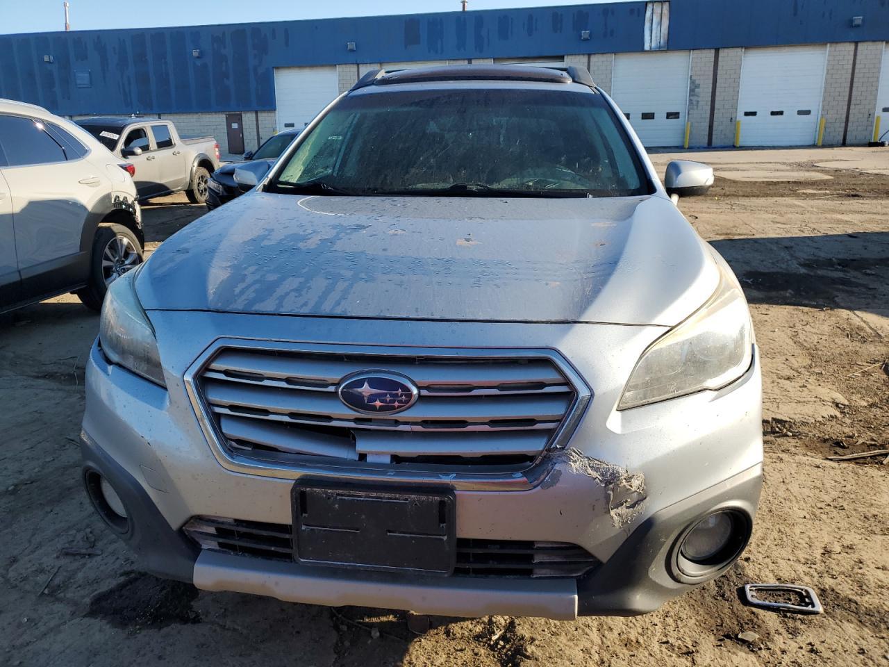 2017 Subaru Outback, 2.5I Lim...