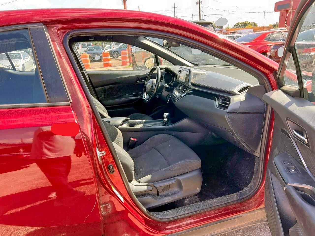 2018 Toyota C-HR, Xle