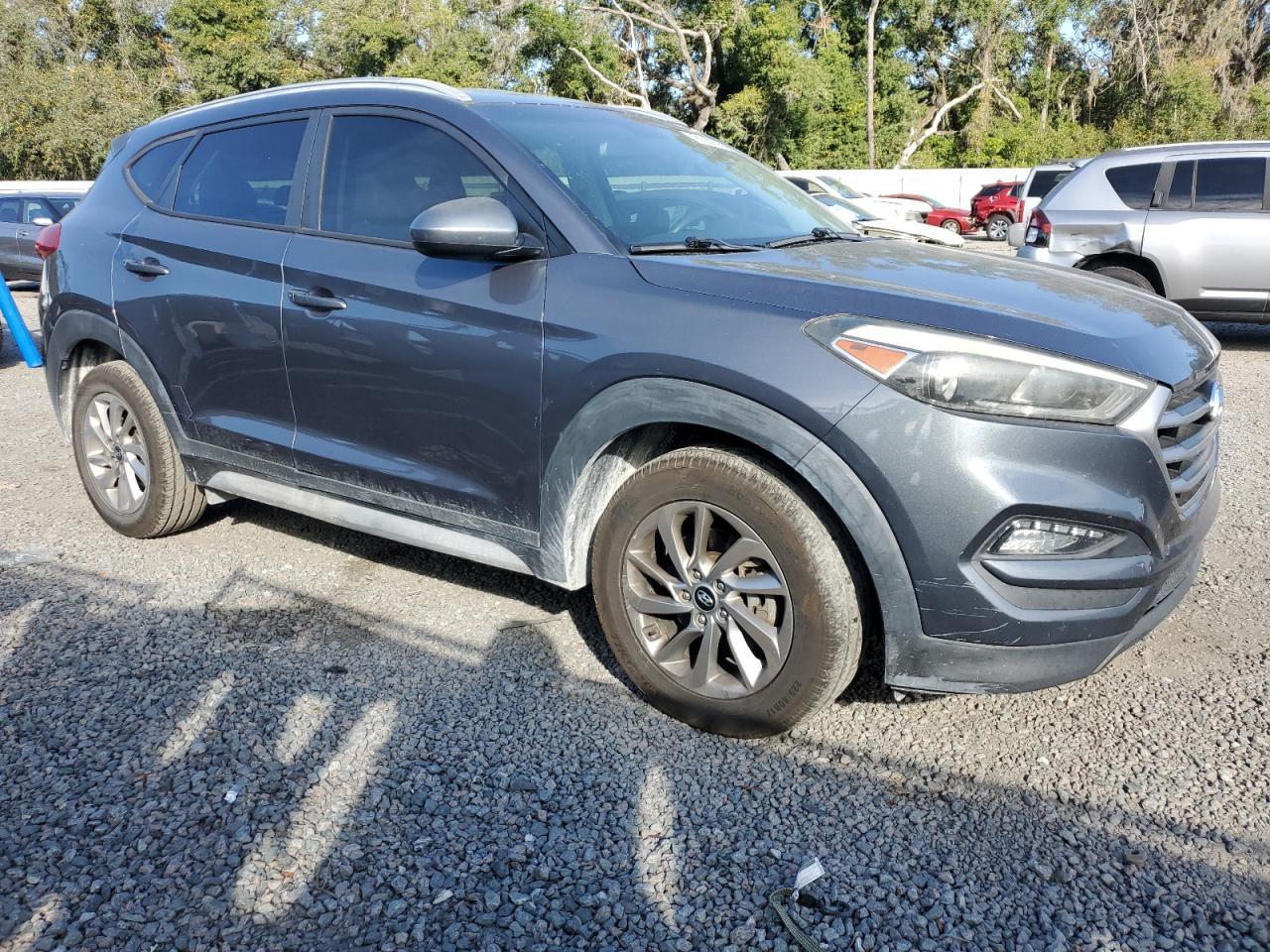 2018 Hyundai Tucson, Sel