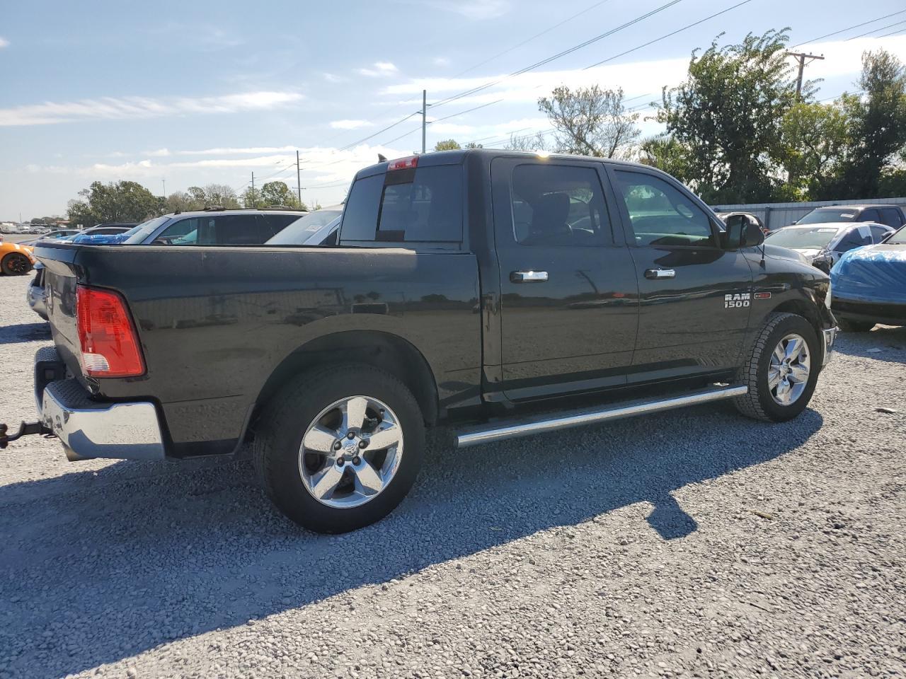 2018 RAM 1500, Slt