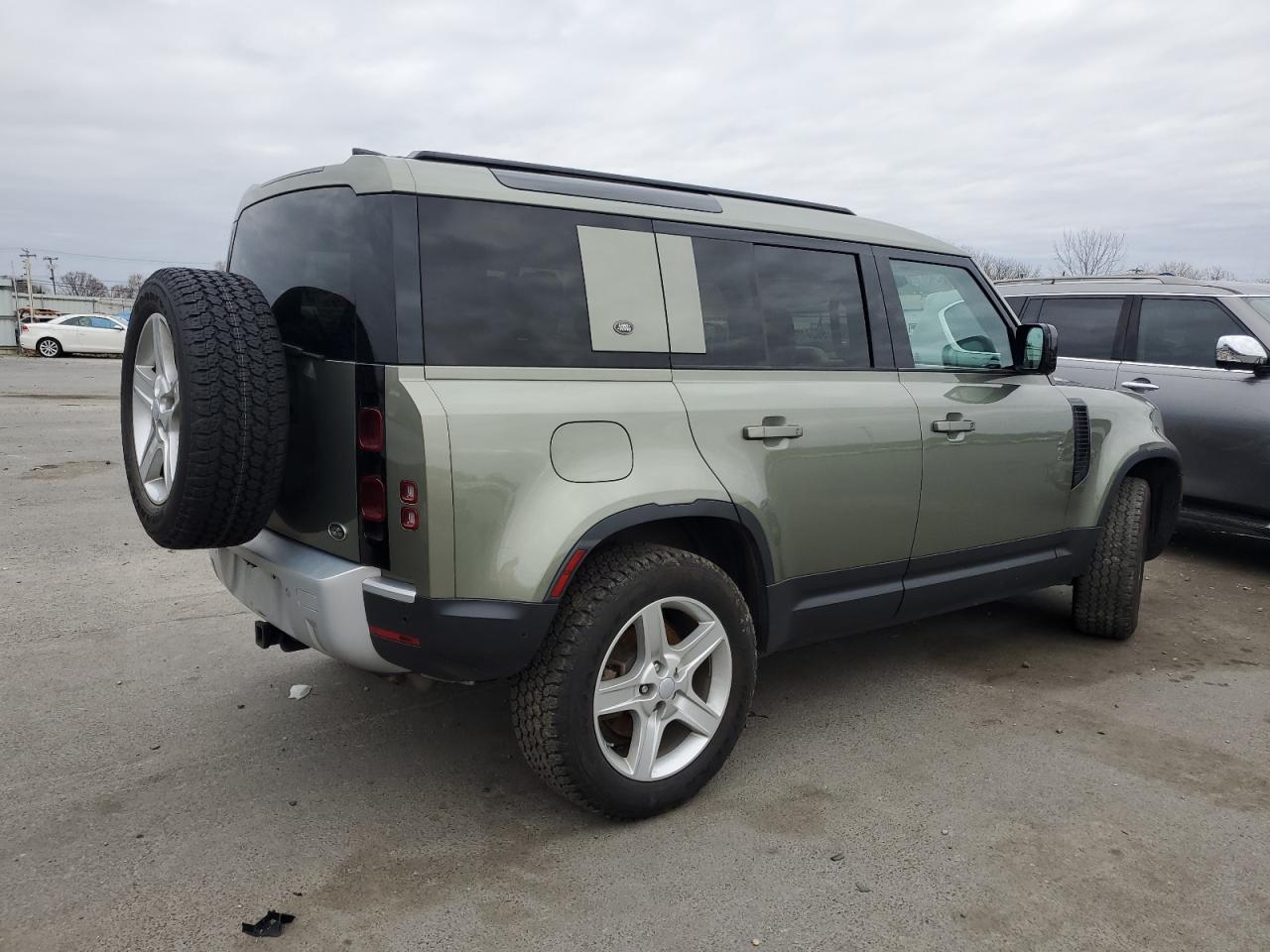 2020 Land Rover Defender, 110 SE
