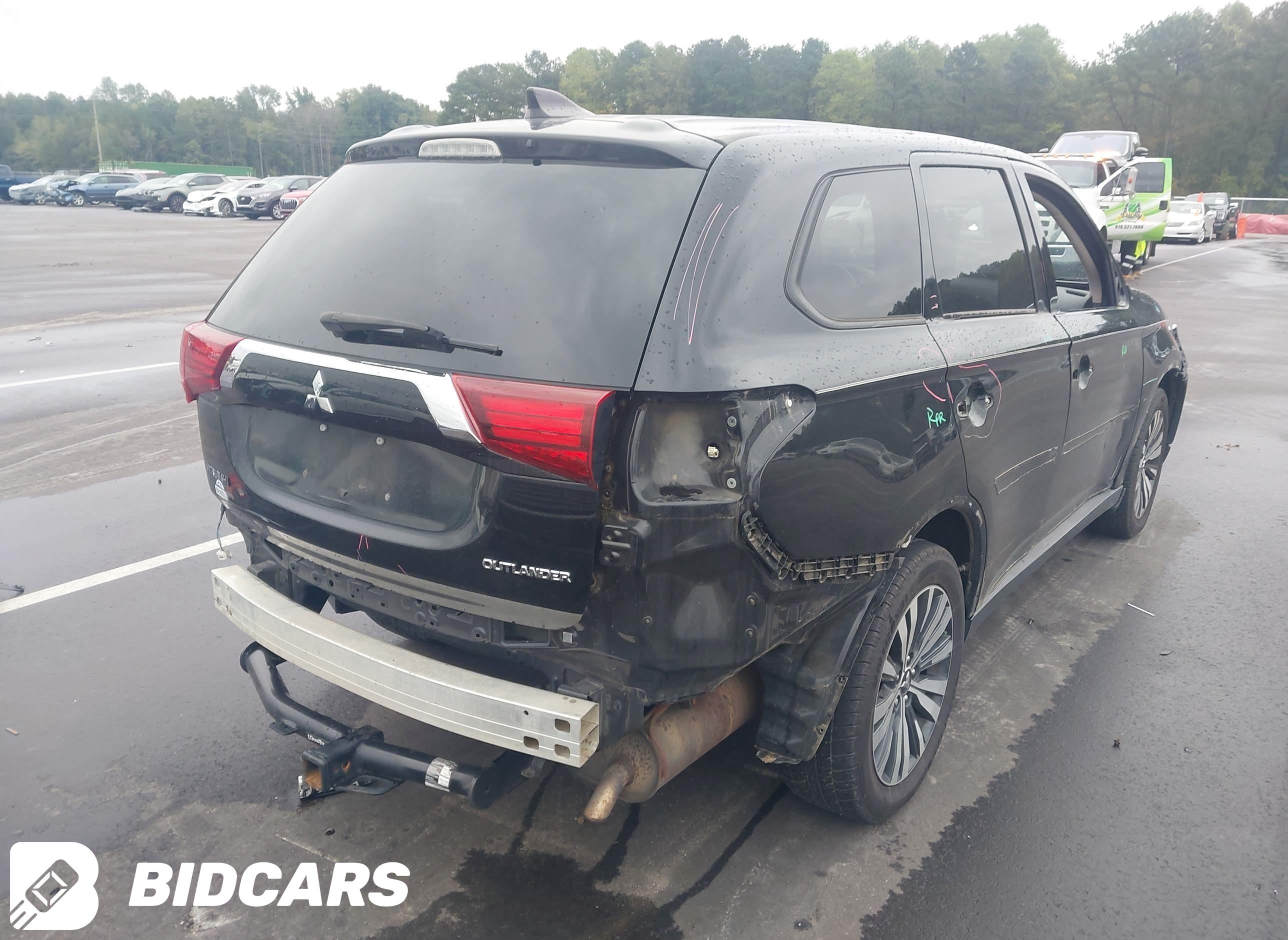 2019 Mitsubishi Outlander, ES