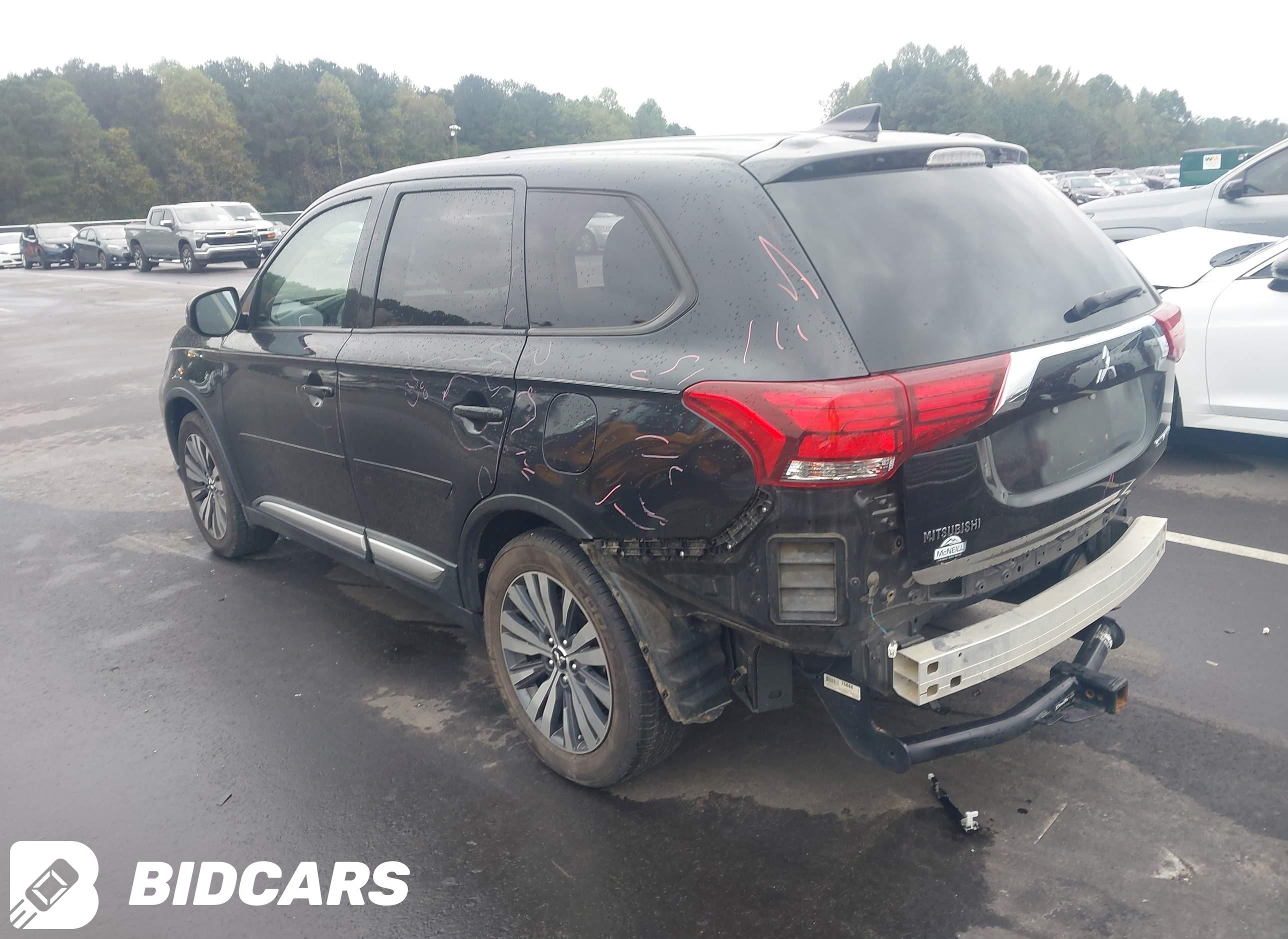 2019 Mitsubishi Outlander, ES
