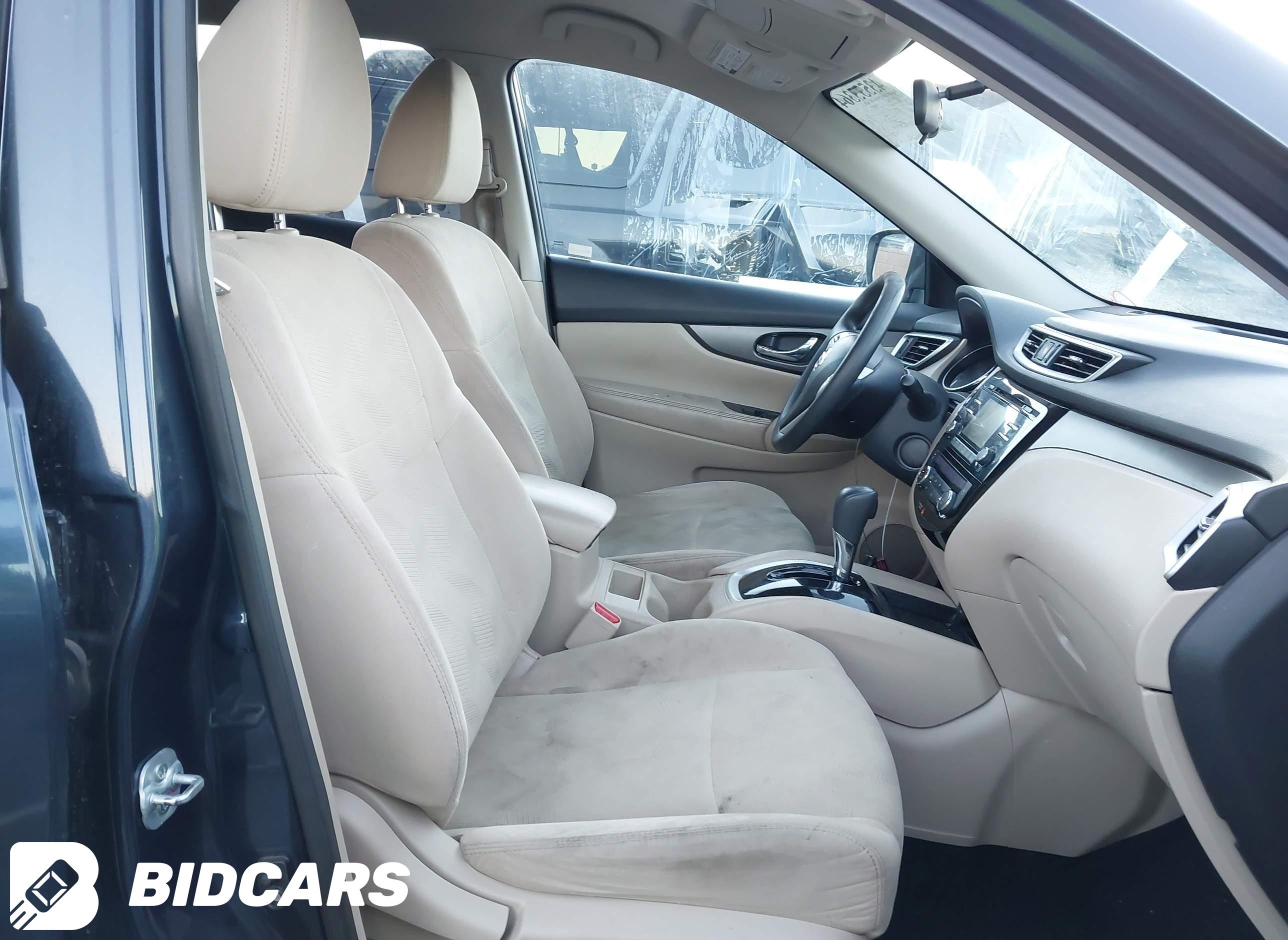 2016 Nissan Rogue, SV