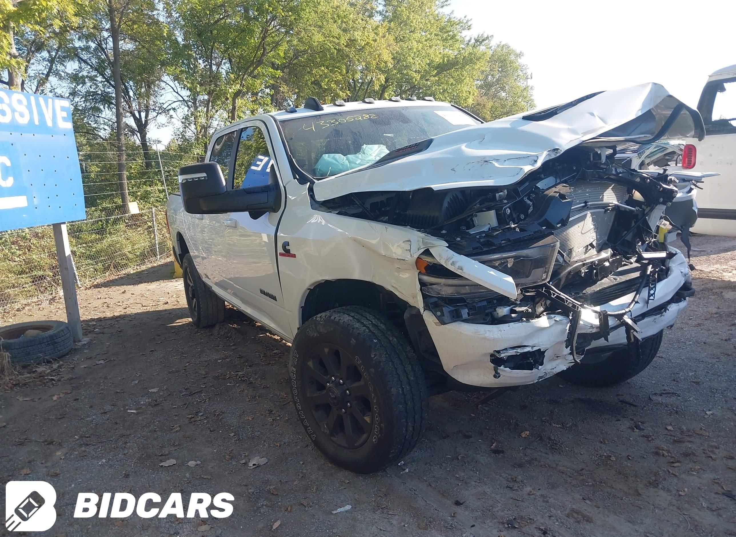 2024 RAM 2500, Laramie  4X4 6...