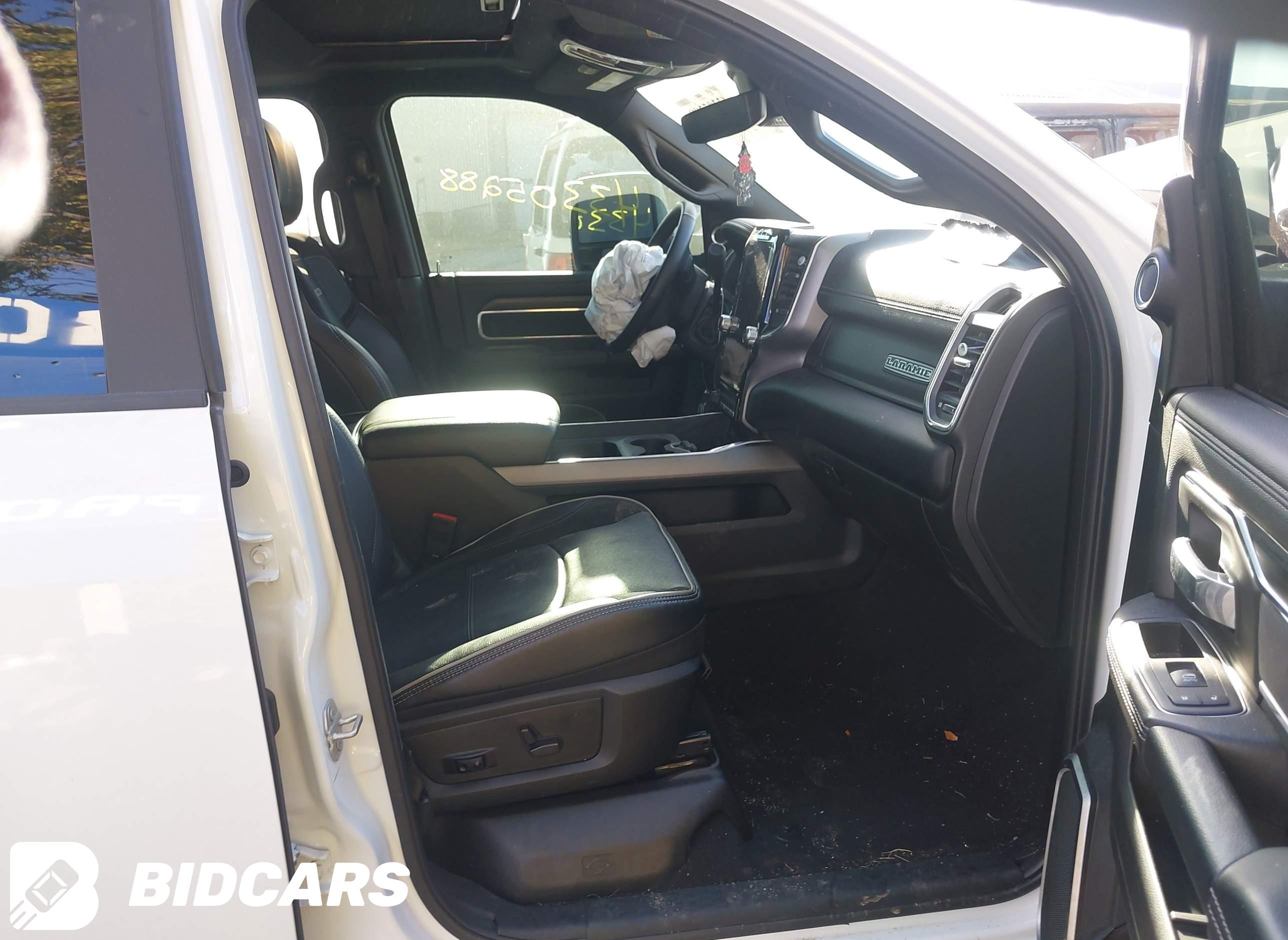 2024 RAM 2500, Laramie  4X4 6...