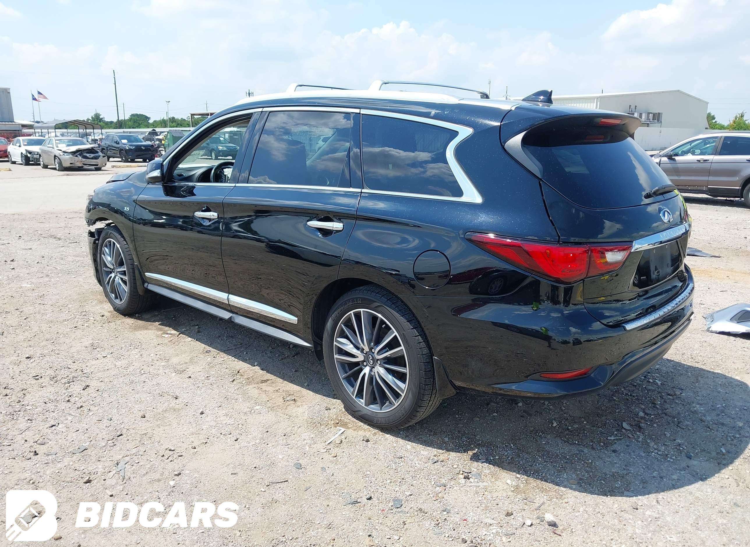 2020 Infiniti QX60, Luxe