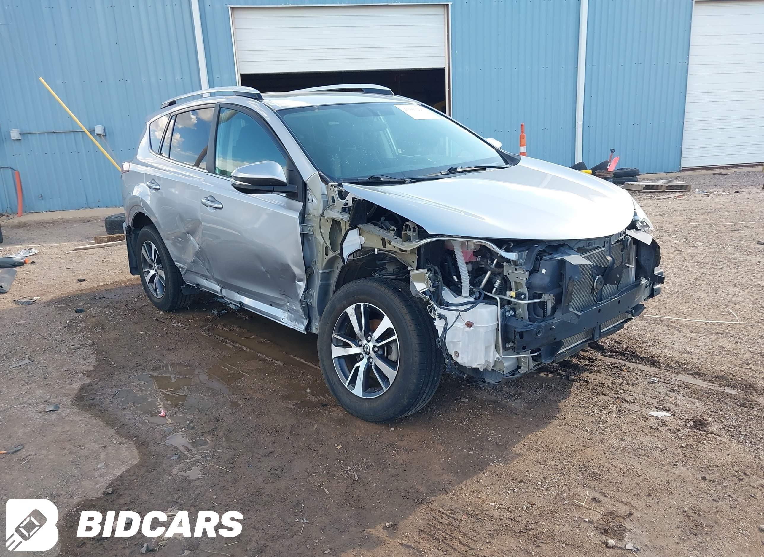 2016 Toyota RAV4, Xle