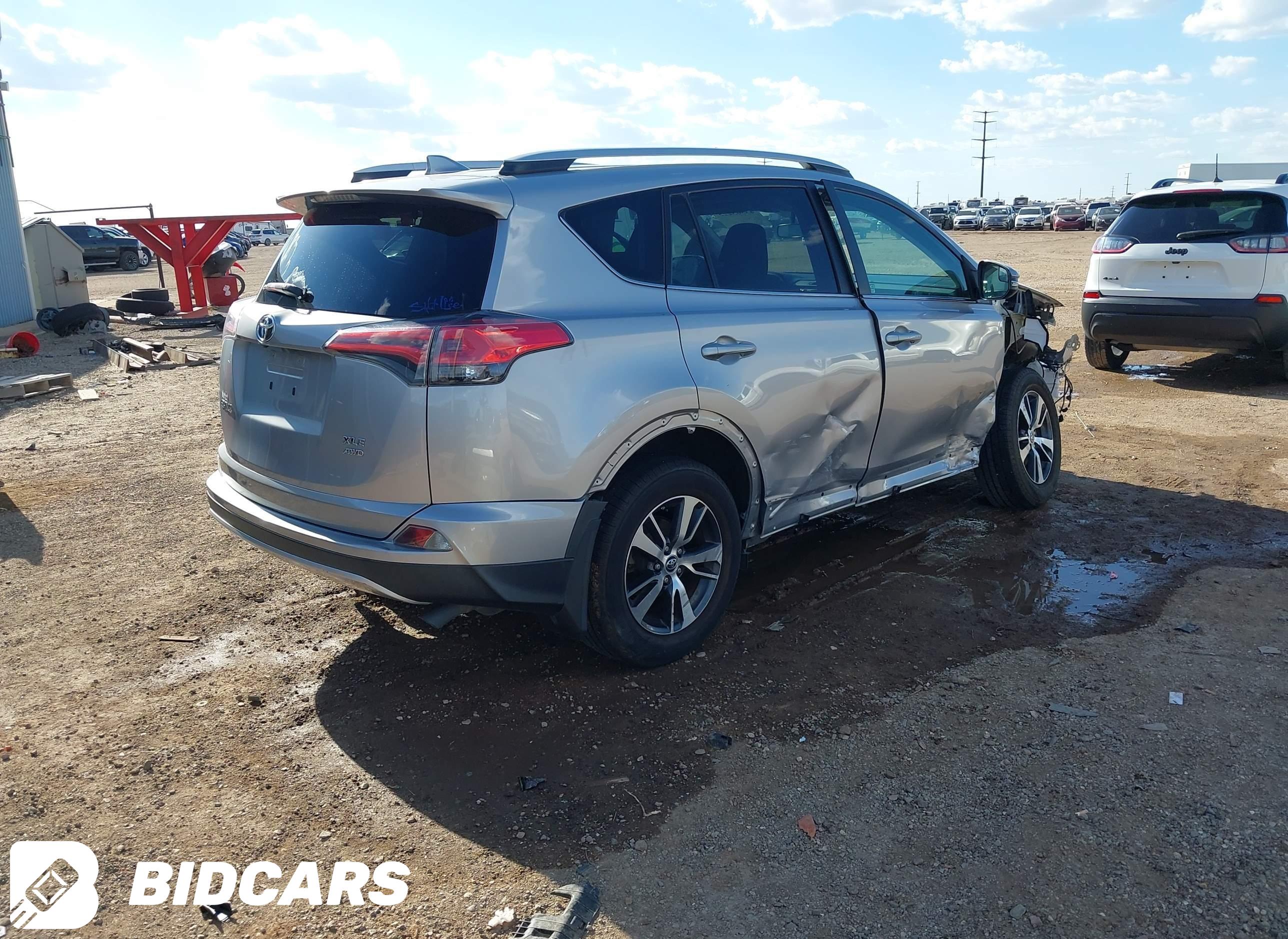 2016 Toyota RAV4, Xle