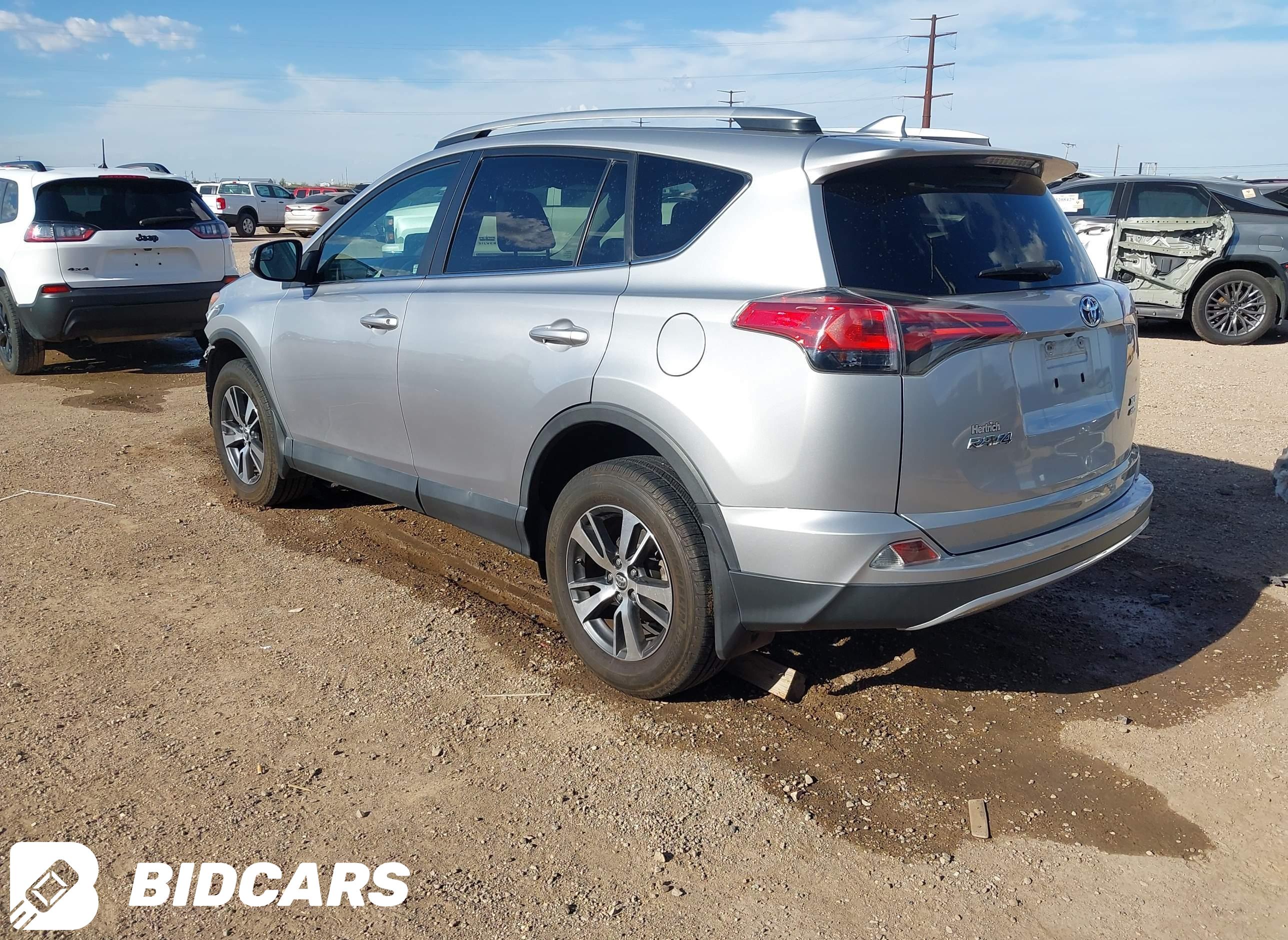 2016 Toyota RAV4, Xle