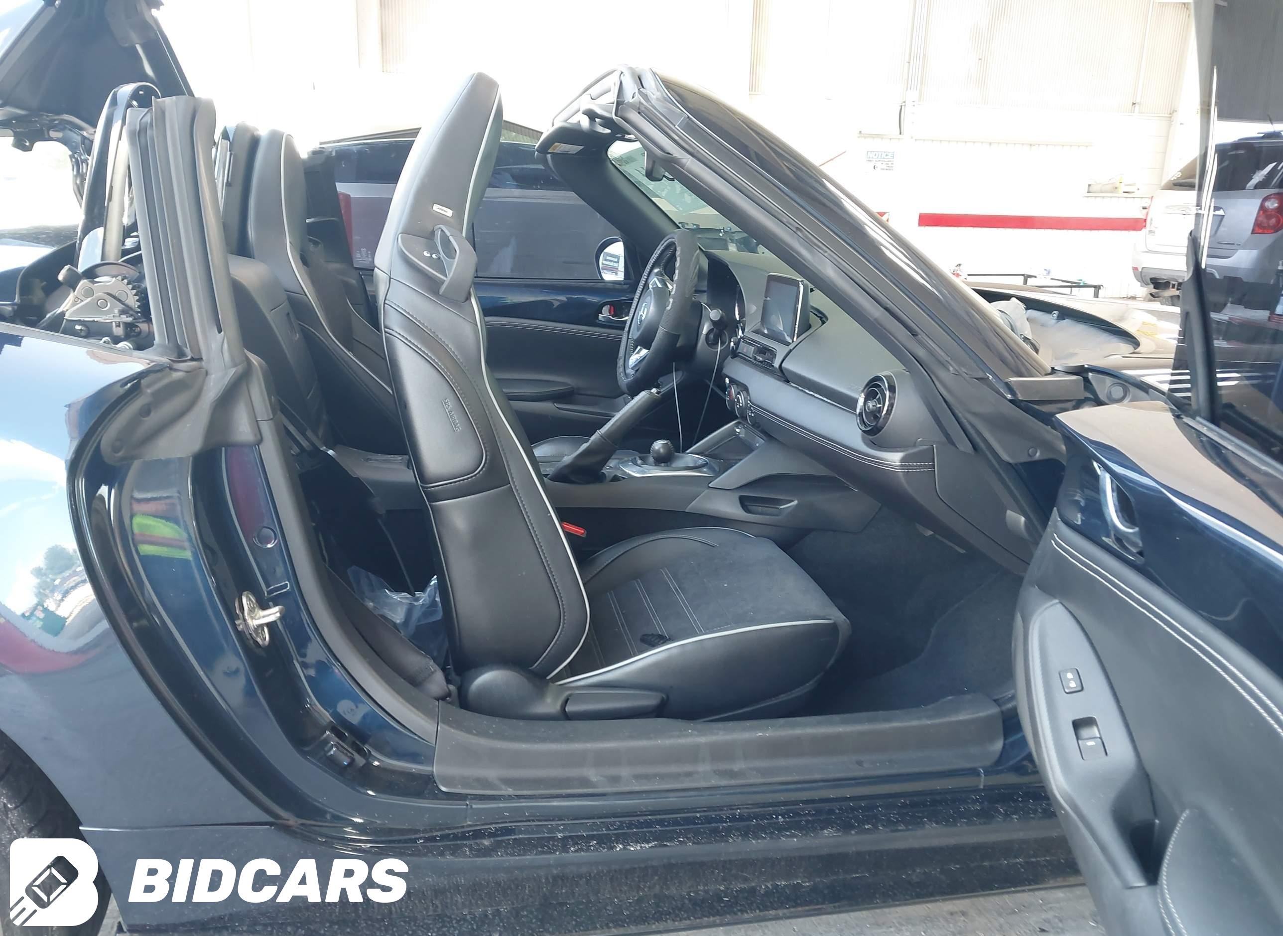 2023 Mazda MX-5, Miata RF Club