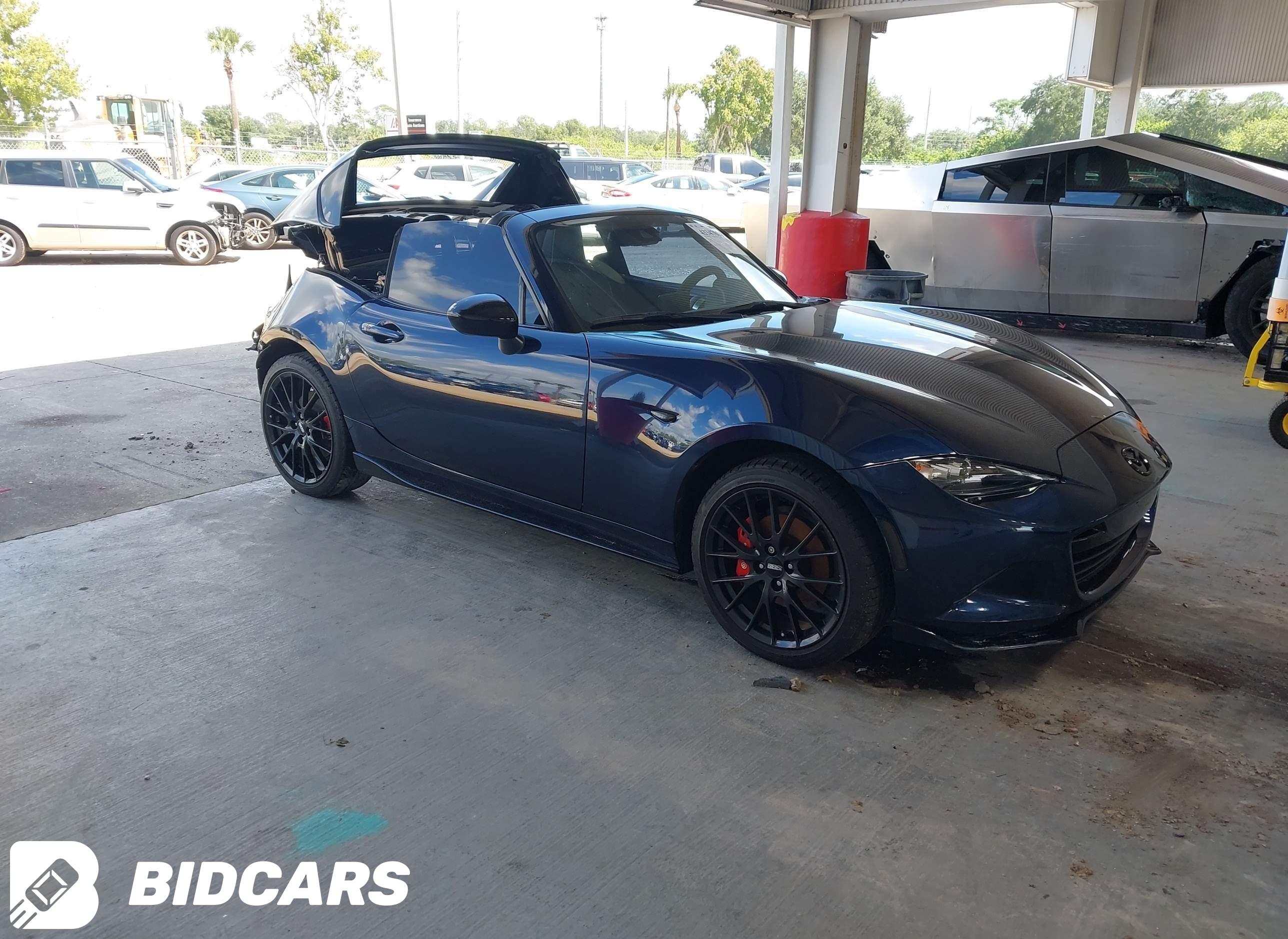 2023 Mazda MX-5, Miata RF Club