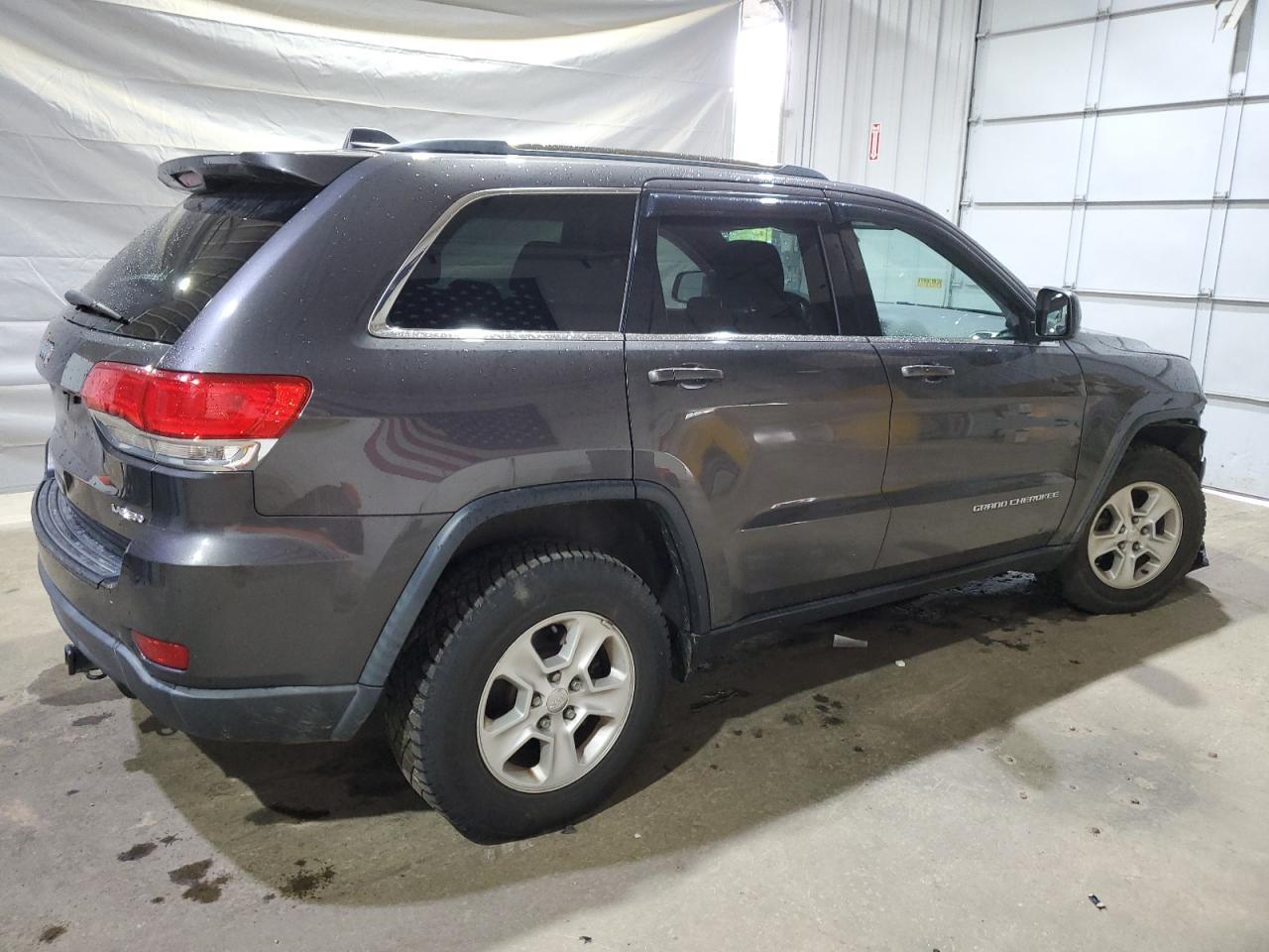 2015 Jeep Grand Cherokee, Laredo