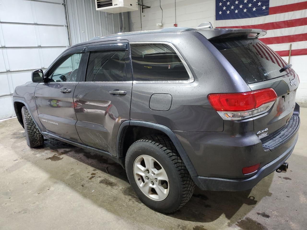 2015 Jeep Grand Cherokee, Laredo