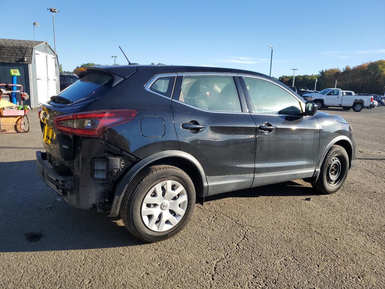 2020 Nissan Rogue, S