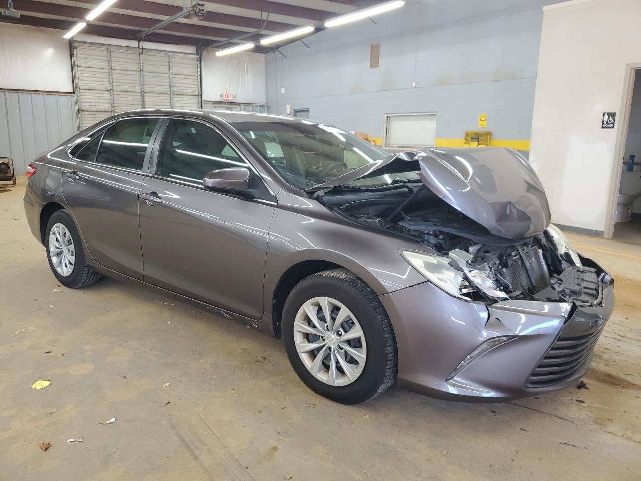2015 Toyota Camry, LE