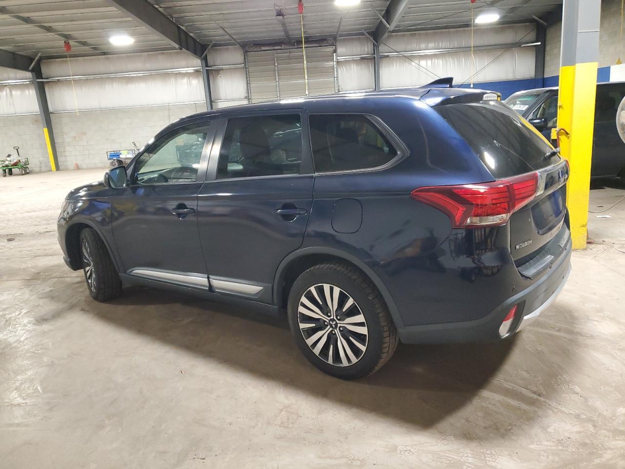 2018 Mitsubishi Outlander, ES