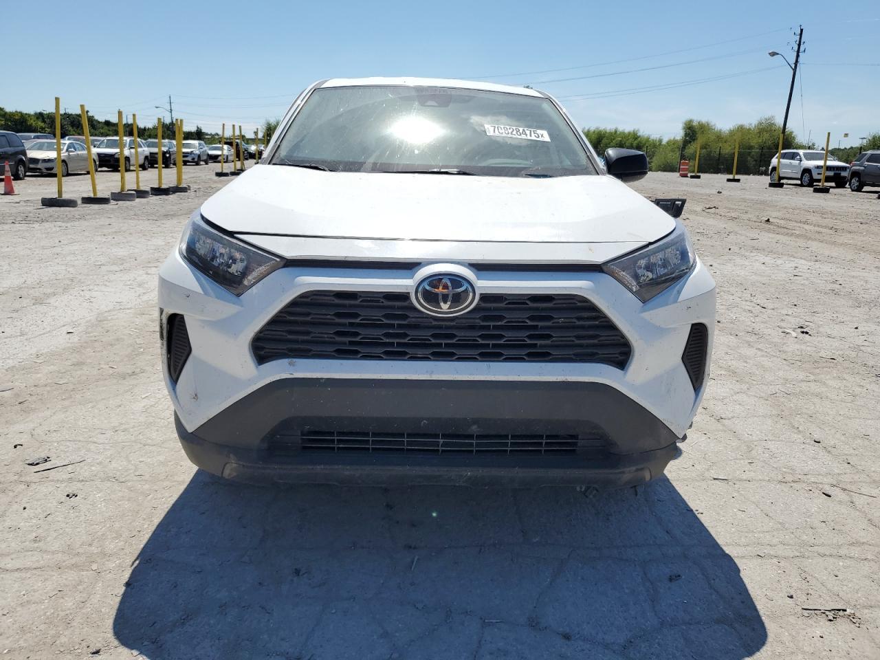 2022 Toyota RAV4, LE