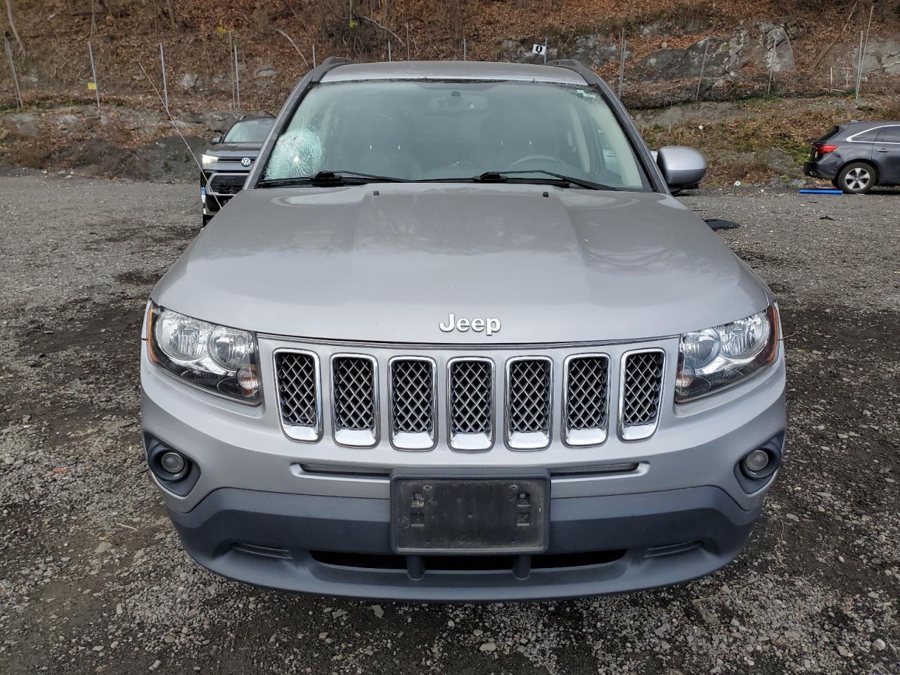 2016 Jeep Compass, Latitude