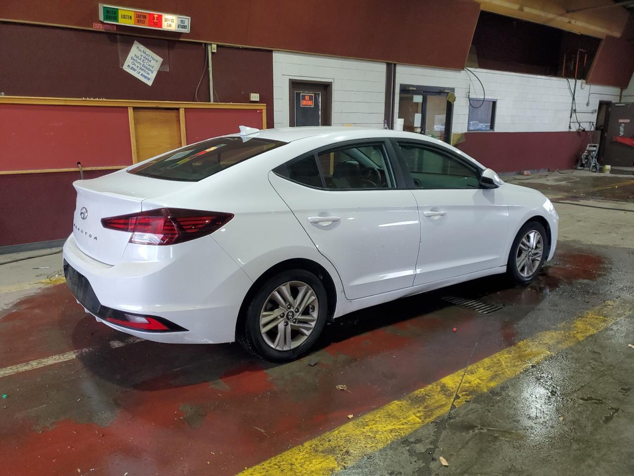 2019 Hyundai Elantra, Sel