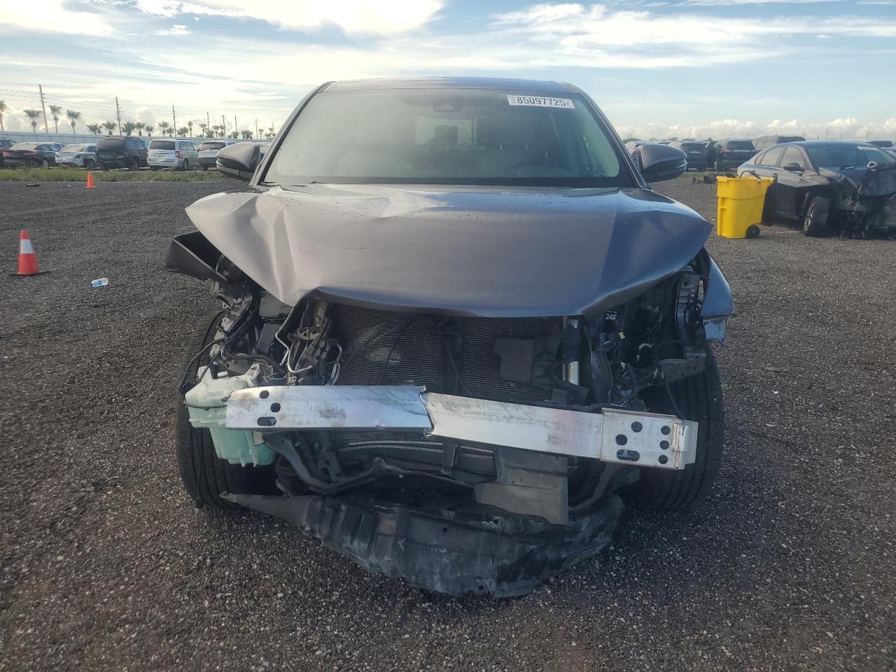 2019 Toyota Highlander, LE