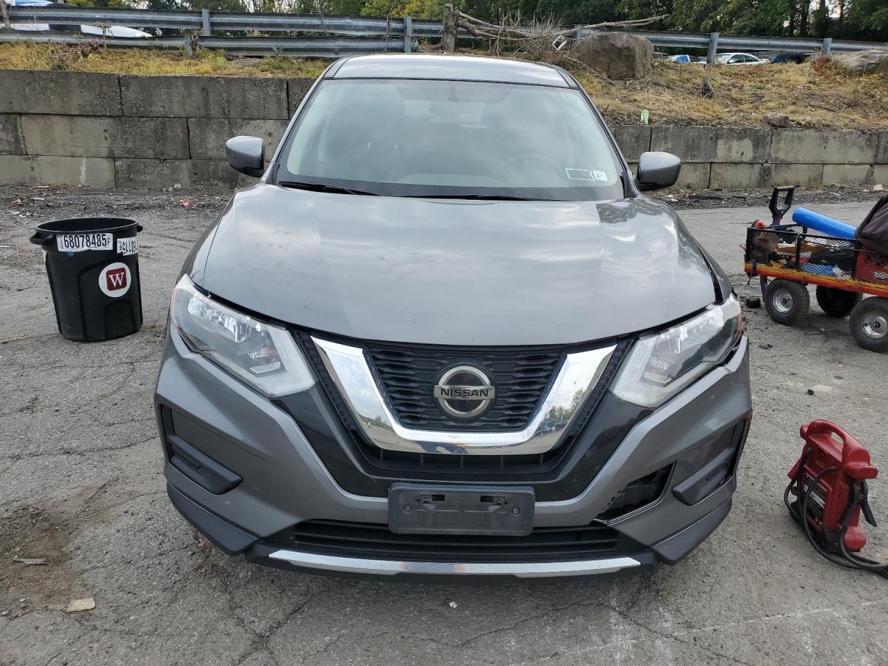 2018 Nissan Rogue, S