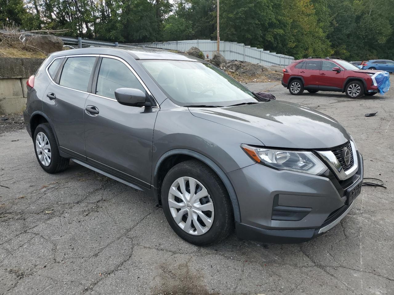 2018 Nissan Rogue, S