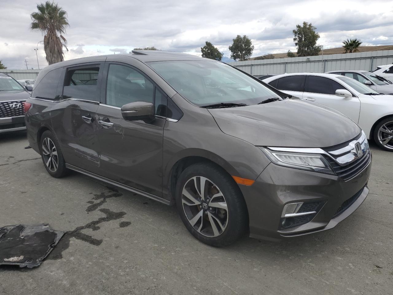2018 Honda Odyssey, Elite