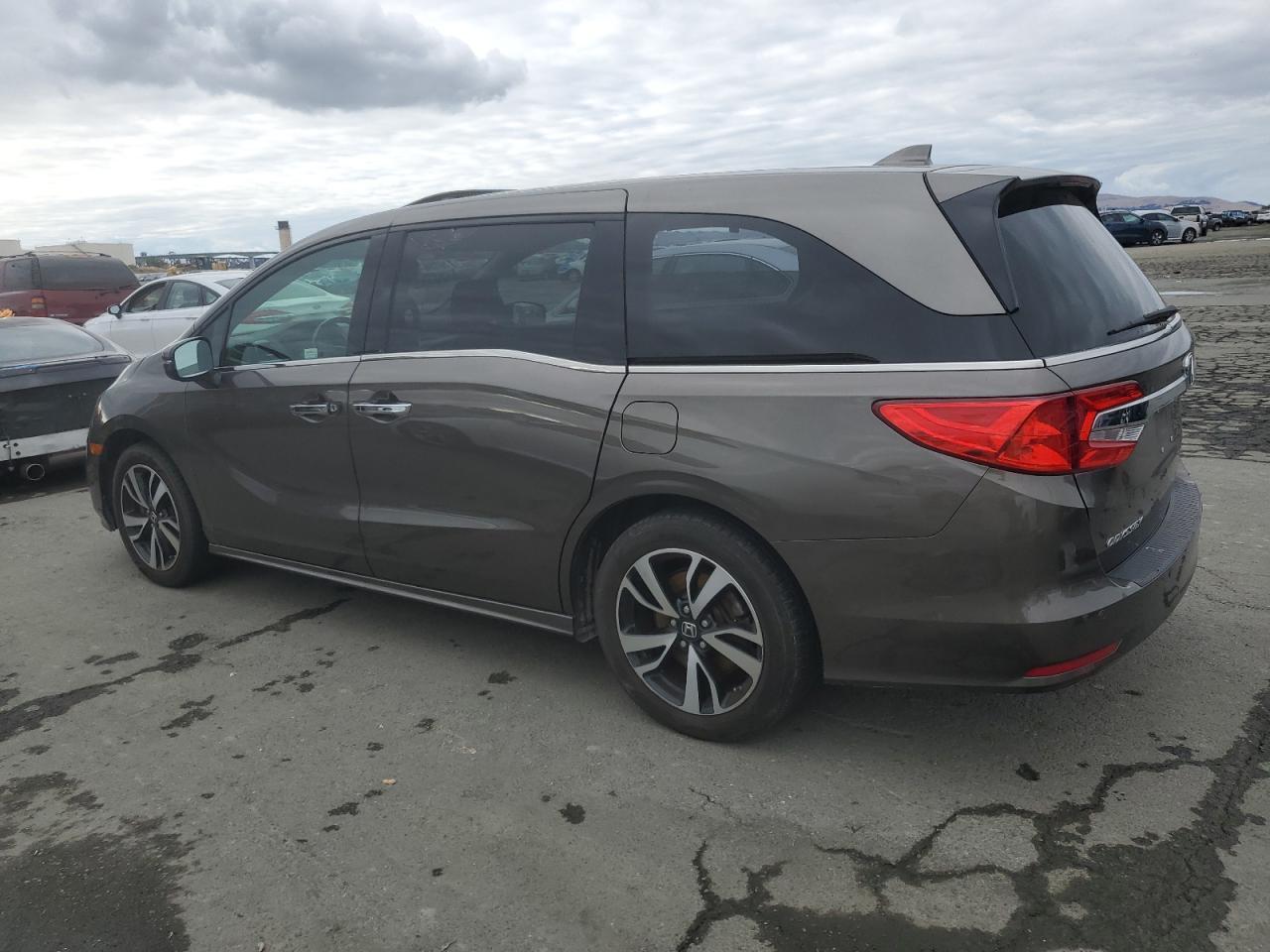 2018 Honda Odyssey, Elite