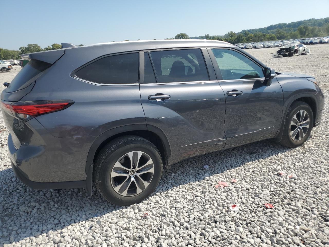 2023 Toyota Highlander, L