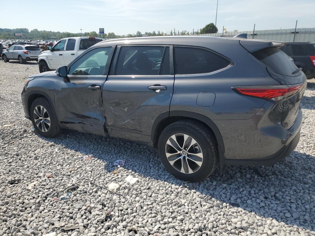 2023 Toyota Highlander, L