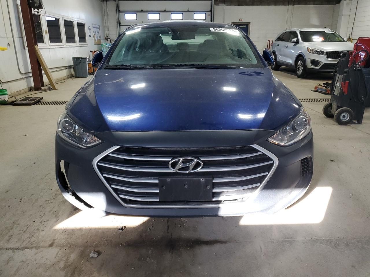 2018 Hyundai Elantra, Sel